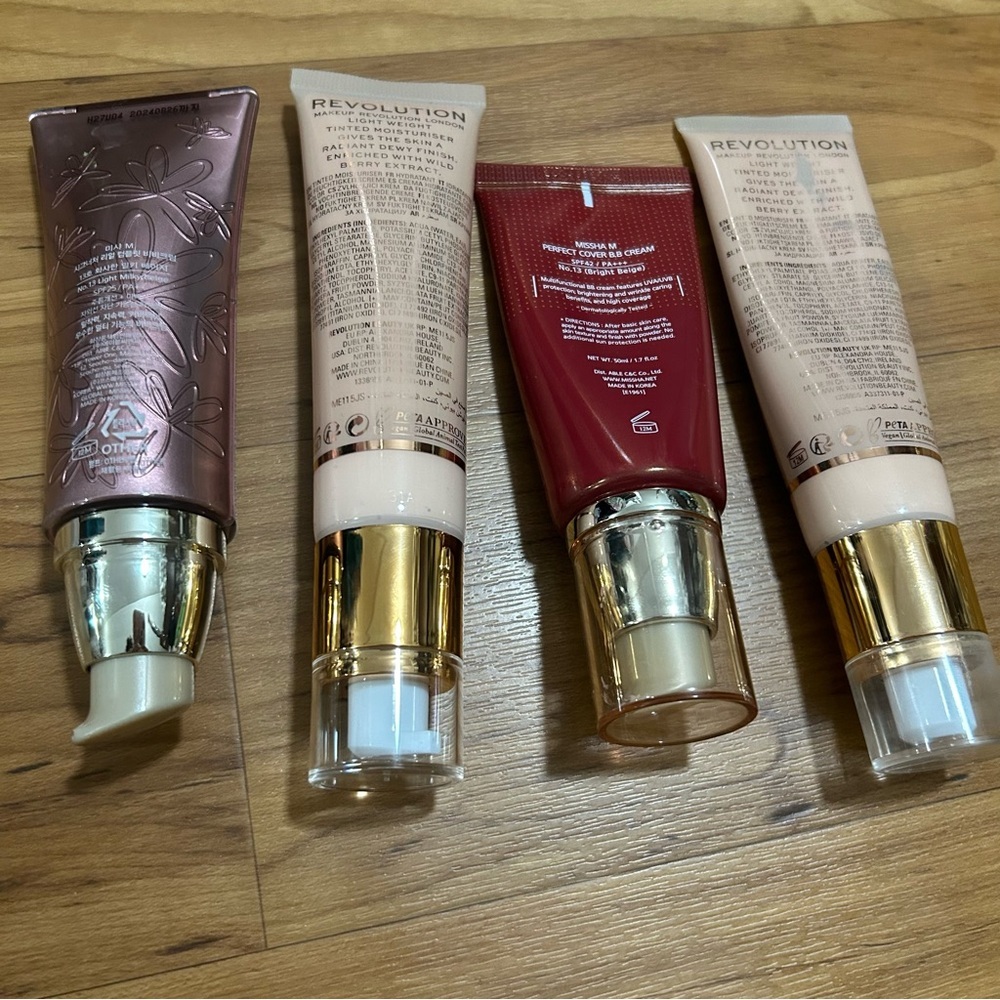 Light Foundation Bundle - Picture 2 of 3